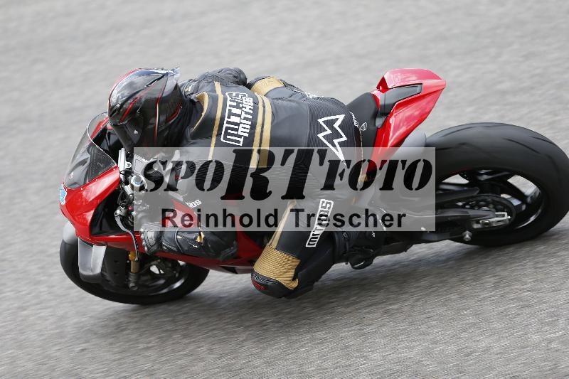 /09 19.04.2026  Caremotion get faster ADR/Gruppe rot/74